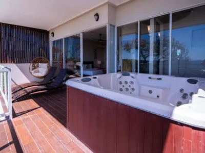 Casa Blanca #2 — Photo 13