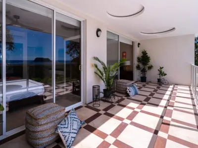 Casa Blanca #2 — Photo 14