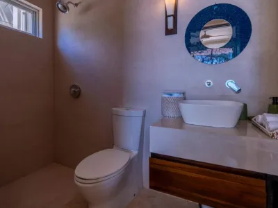 Casa Blanca #2 — Photo 22
