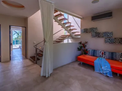 Casa Blanca #2 — Photo 24