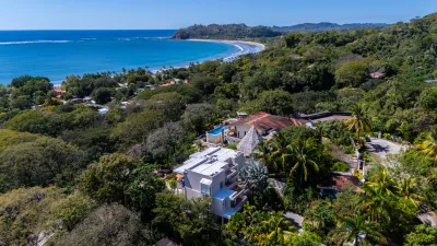 Casa Blanca — Twin Villas — Photo 8