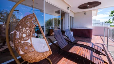 Casa Blanca — Twin Villas — Photo 12
