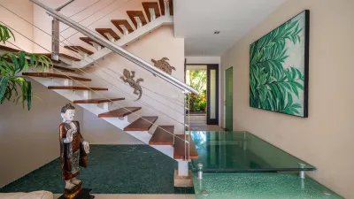 Casa Blanca — Twin Villas — Photo 30