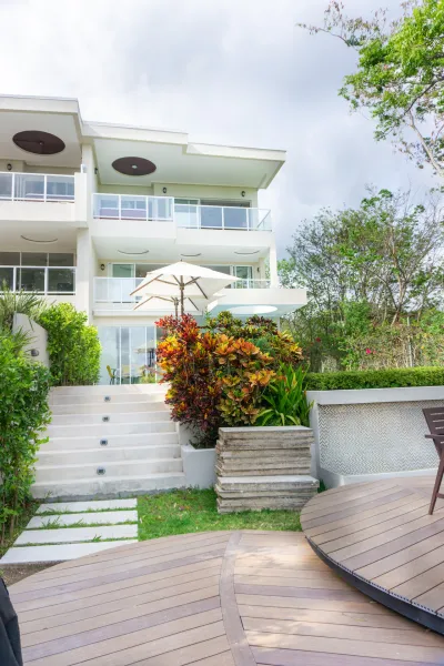 Casa Blanca — Twin Villas — Photo 41