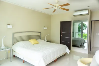 Casa Blanca — Twin Villas — Photo 48