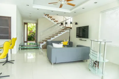 Casa Blanca — Photo 7