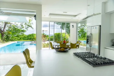 Casa Blanca — Photo 10