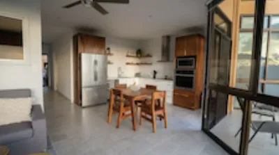 Modern Condo with Stunning Ocean Views in Sámara — Photo 11