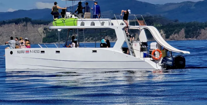 Catamaran Sail and Snorkel — Sámara, Costa Rica